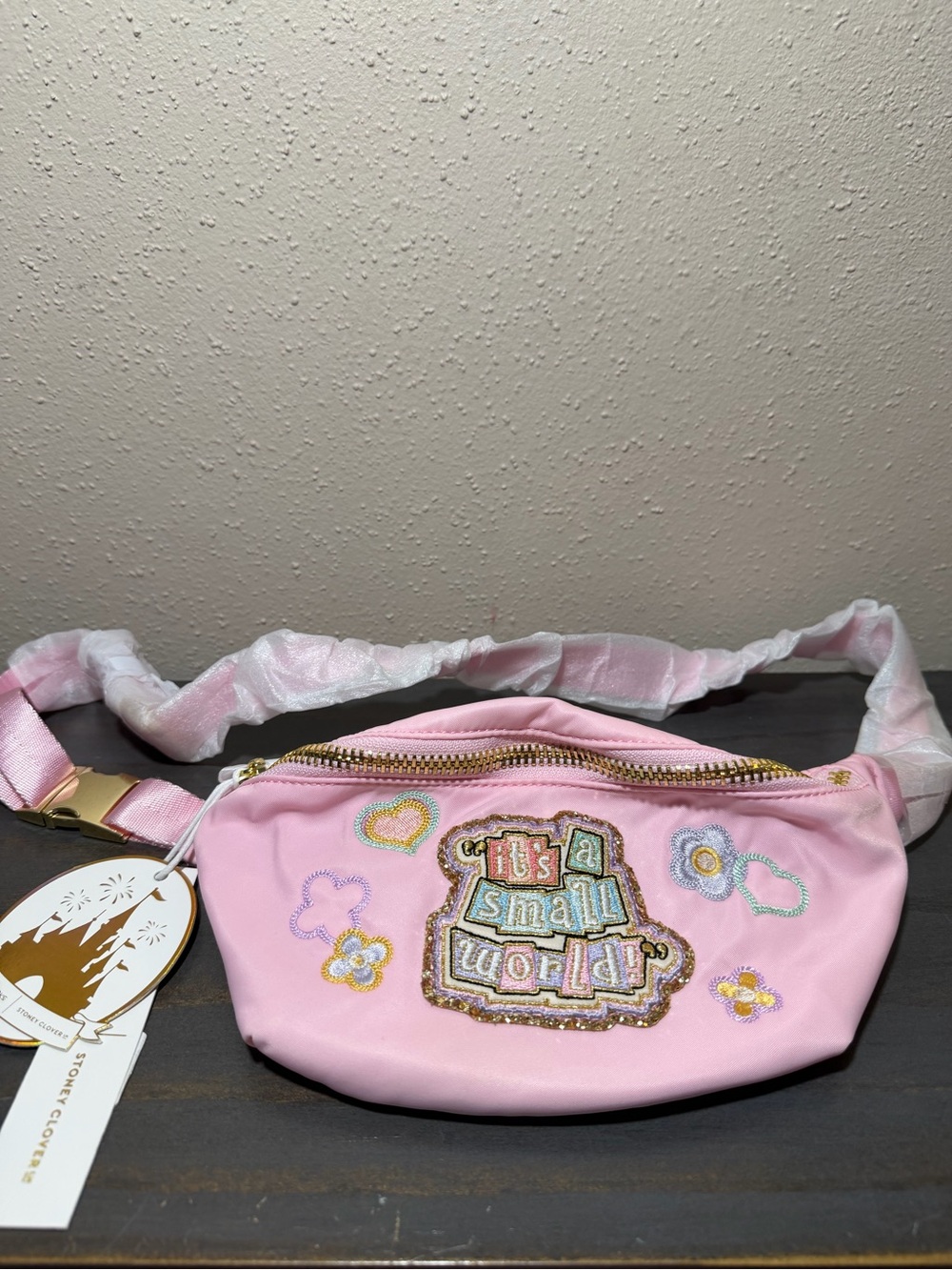 Stoney Clover Lane Pink Embroidered 'It's a Small World' Belt Bag NWT - Picture 1 of 6